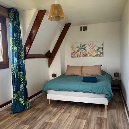 Holiday home Le Jonquet Maison 12 Pers Sauna Jacuzzi